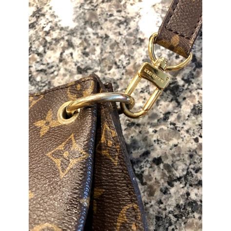 louis vuitton metis hobo discontinued.